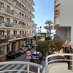 Sal Mar 2*